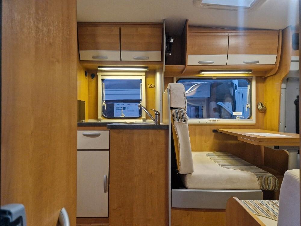 CAMPER ROLLER TEAM AF700P