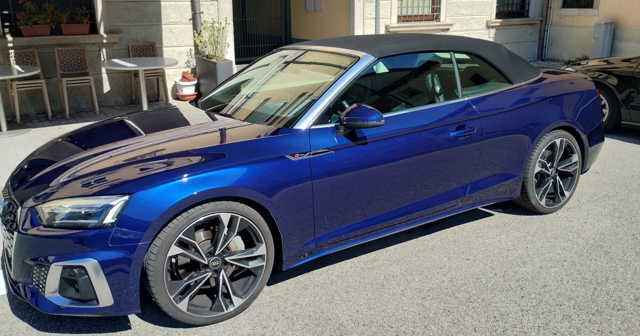 Audi A5 Cabrio 45 TFSI quattro S tronic line edition