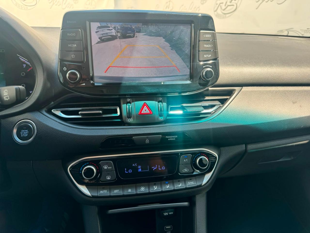 Hyundai i30 1.0 T-GDI iMT 48V 5 porte Prime Camera