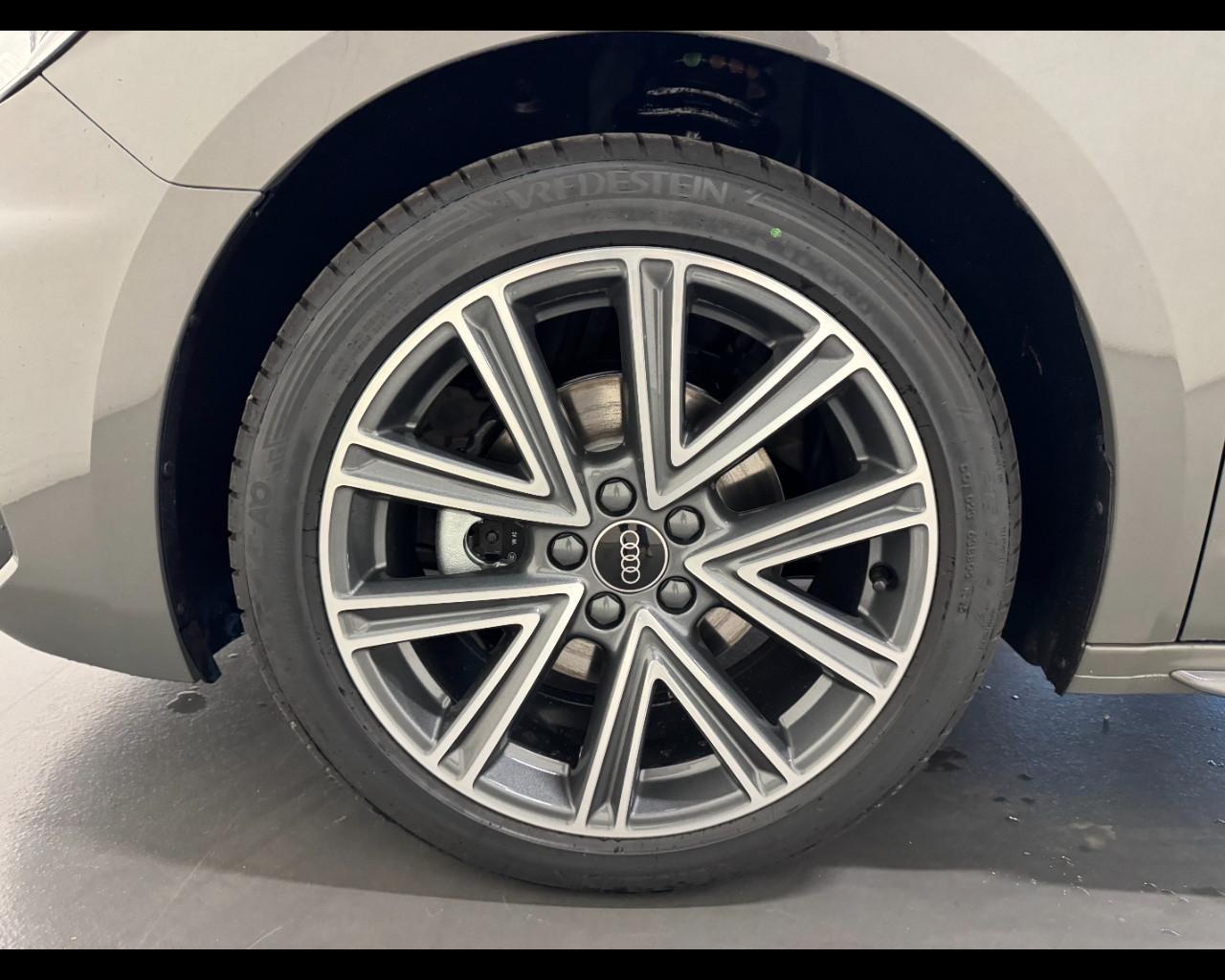 AUDI A1 SPORTBACK 30 TFSI S-TRONIC S LINE EDITION