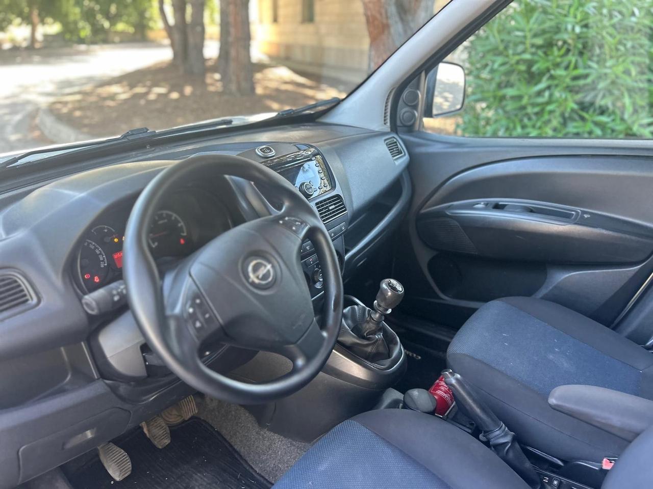 Opel Combo 1.6 CDTi 120CV PL-TN Cosmo