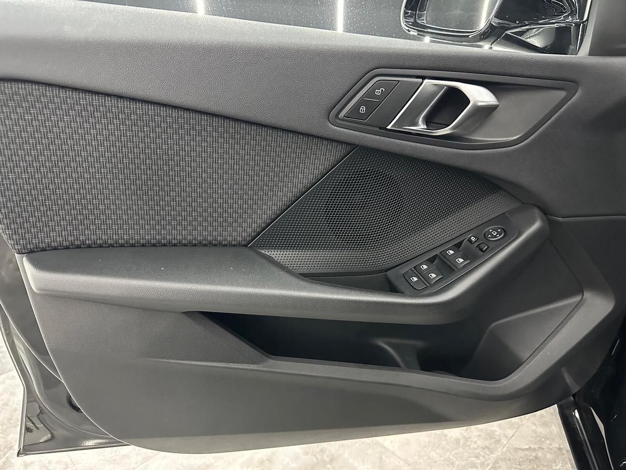 Bmw 116 116d 5p. Sport *PASSAGGIO DI PROPRIETA' INCLUSO*