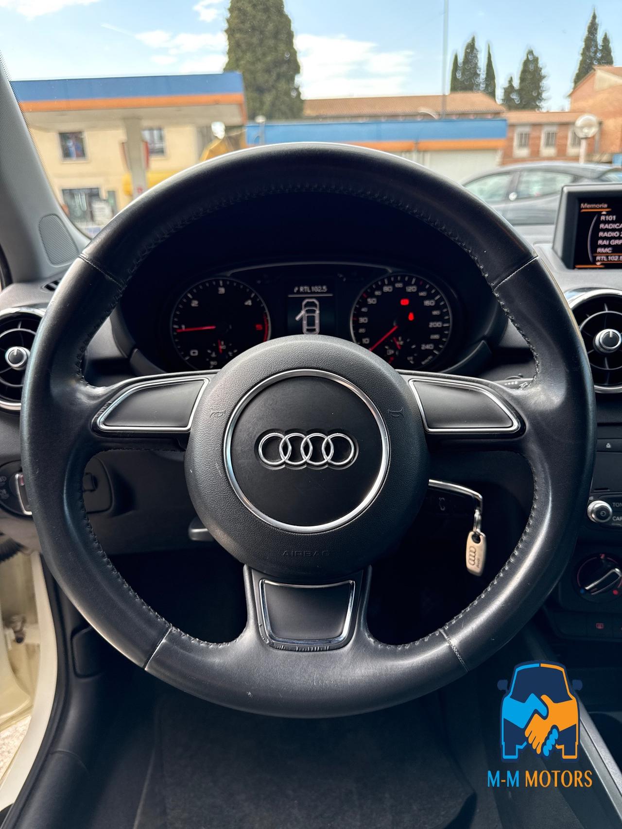 Audi A1 3 Porte A1 1.6 tdi Attraction 105cv