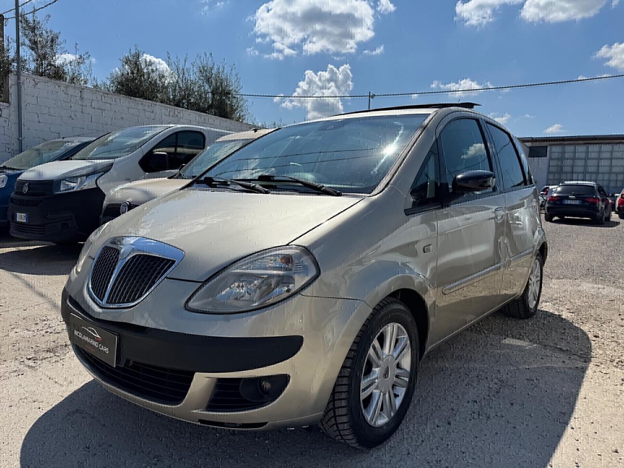 Lancia MUSA Multijet Platino “TETTO APRI”