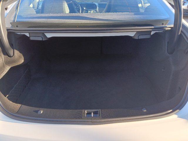 MERCEDES-BENZ E 220 d Coupé Sport Automatica