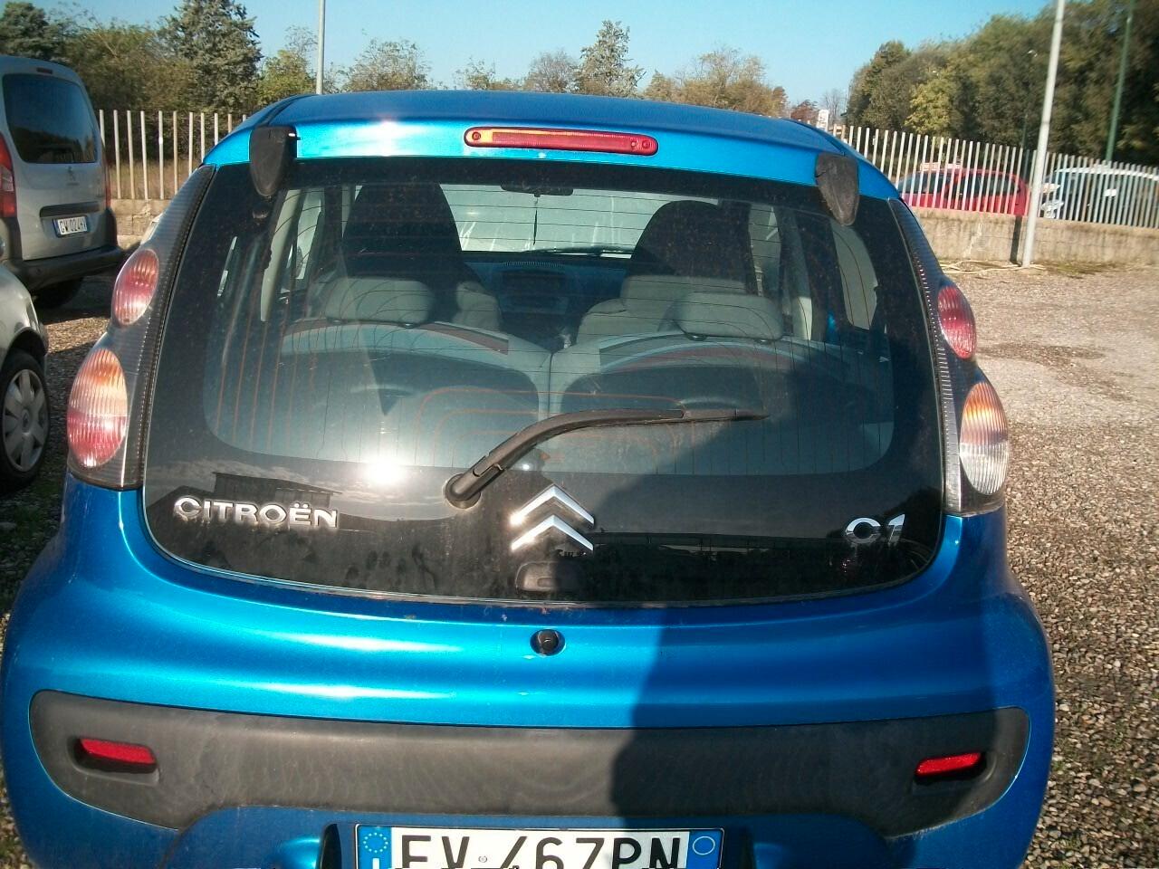 Citroen C1 1.0 5 porte airdream AMIC1 CC 998 BENZINA KM 220200 TALIANDATI EURO 4 GARANZIA UN ANNO