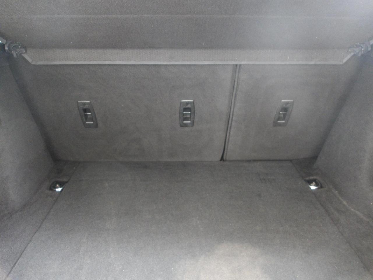 LAND ROVER RANGER ROVER EVOQUE 2.2 TD4 5p. Pure Tech Pack