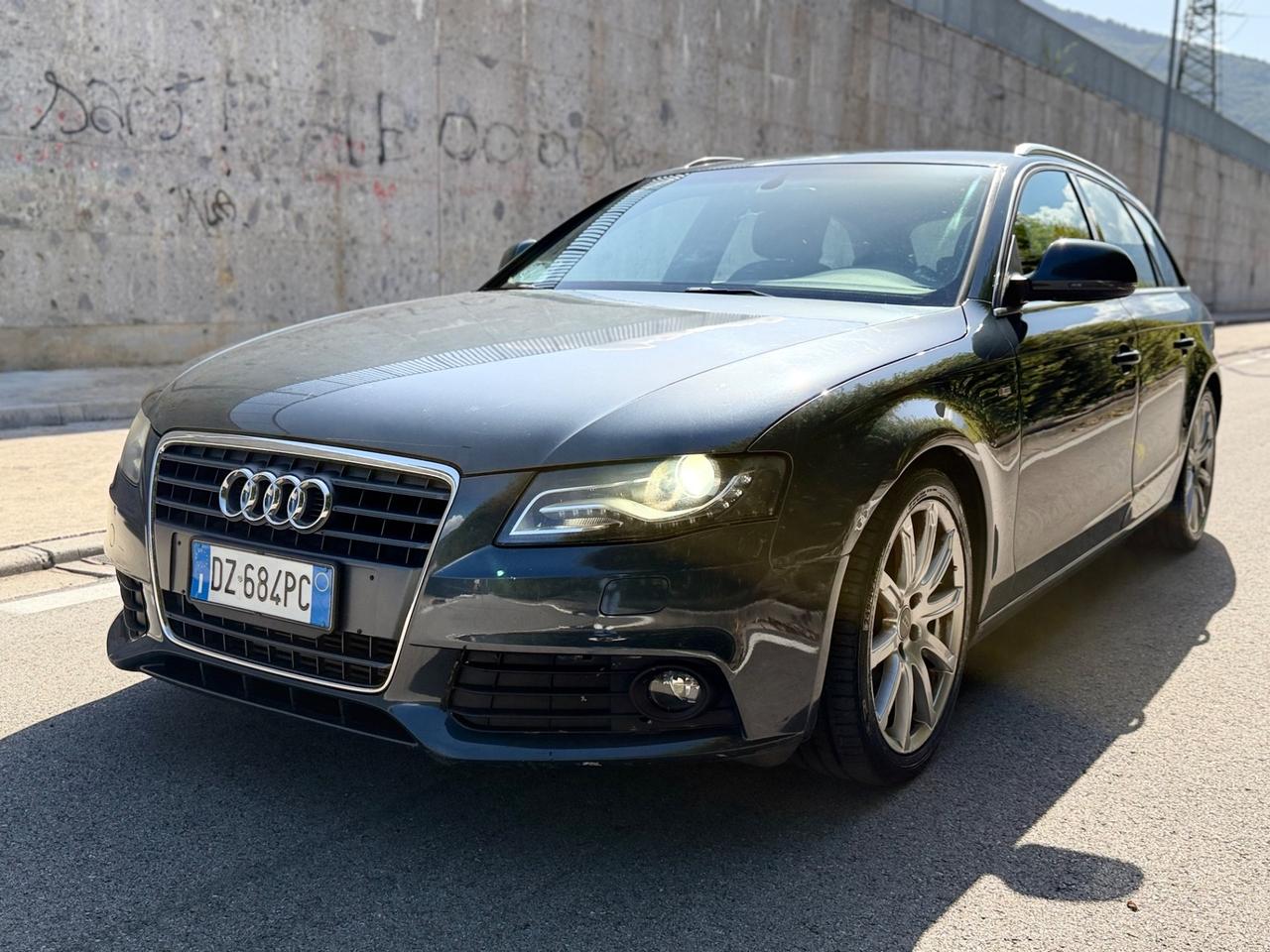 Audi A4 s-Line 2.0 TDI 143CV EURO 5 ok neopatentati
