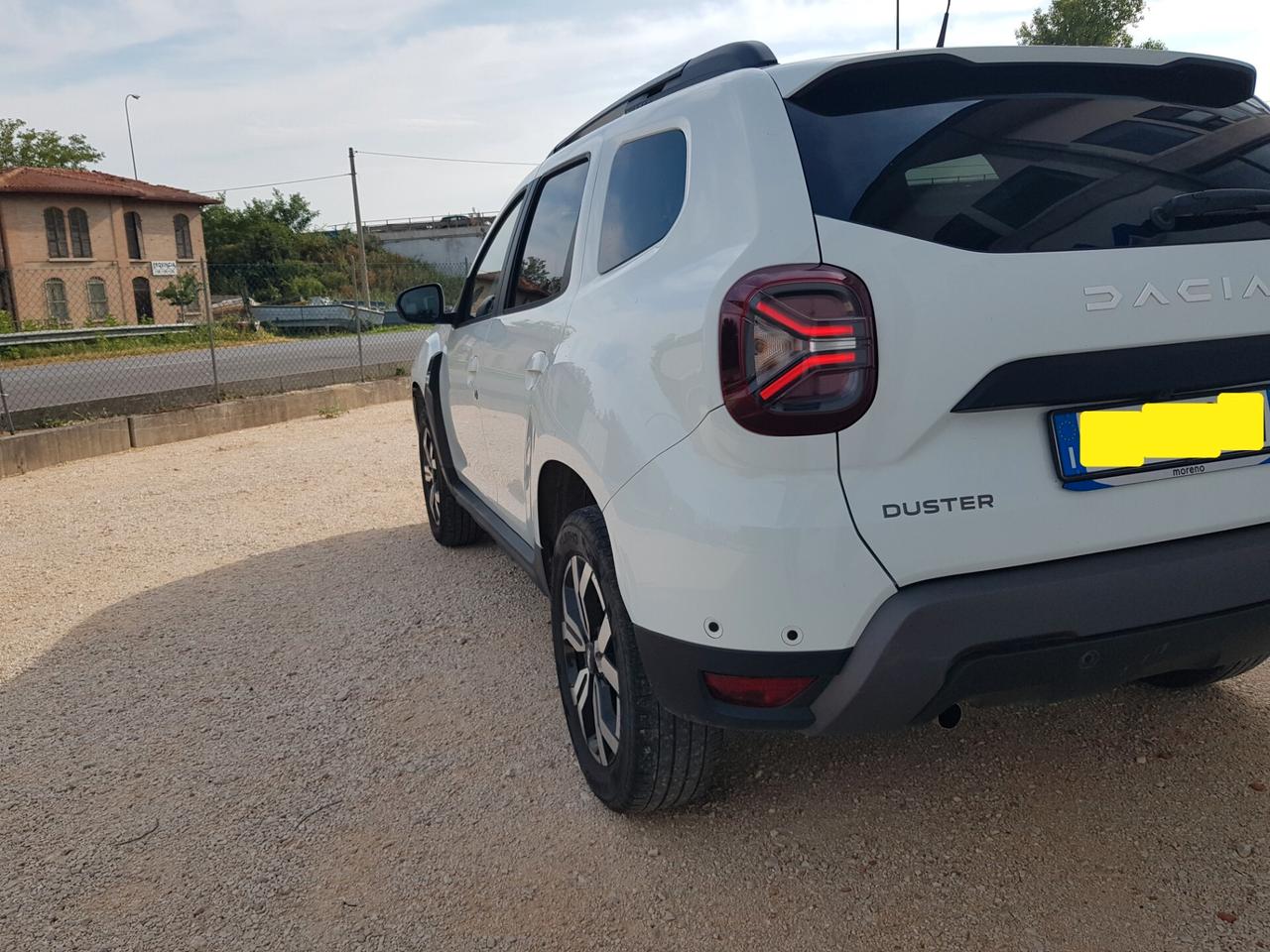 Dacia Duster Eco-G 100 CV Essential