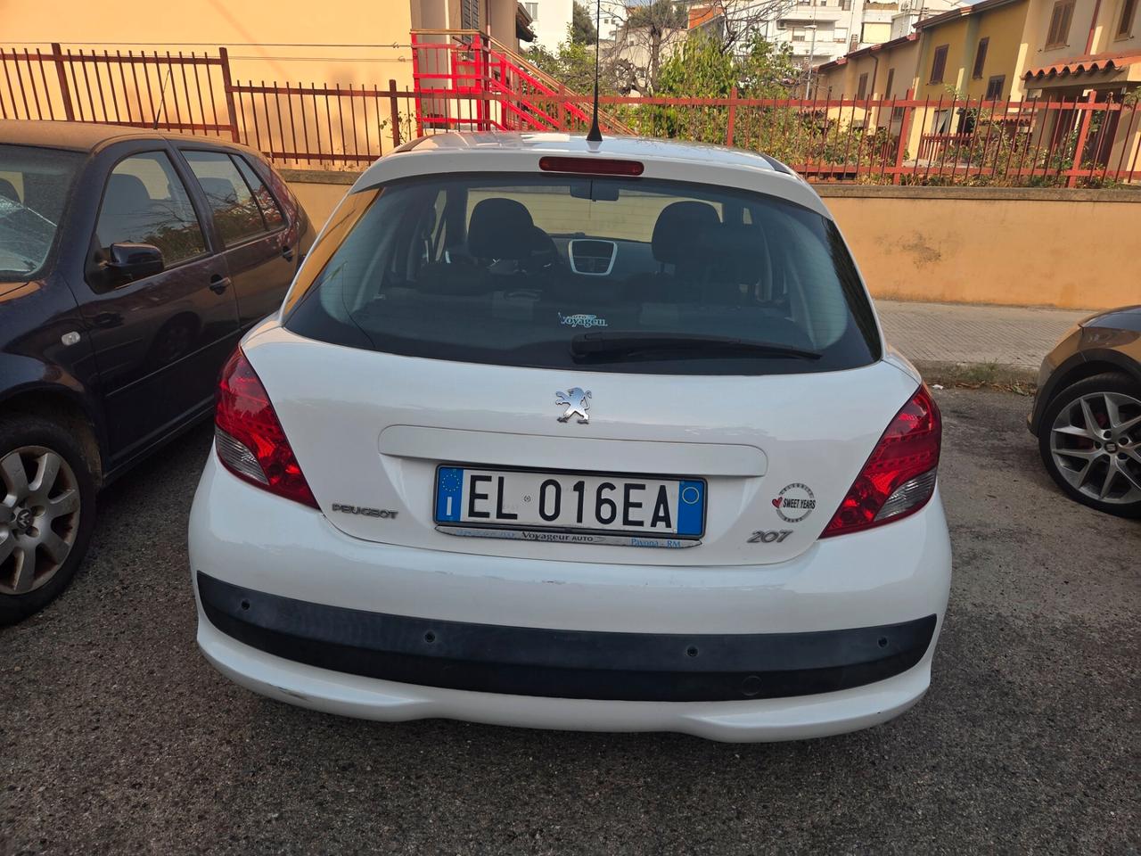 Peugeot 207 1.4 HDi 70CV 5p. Energie 2012