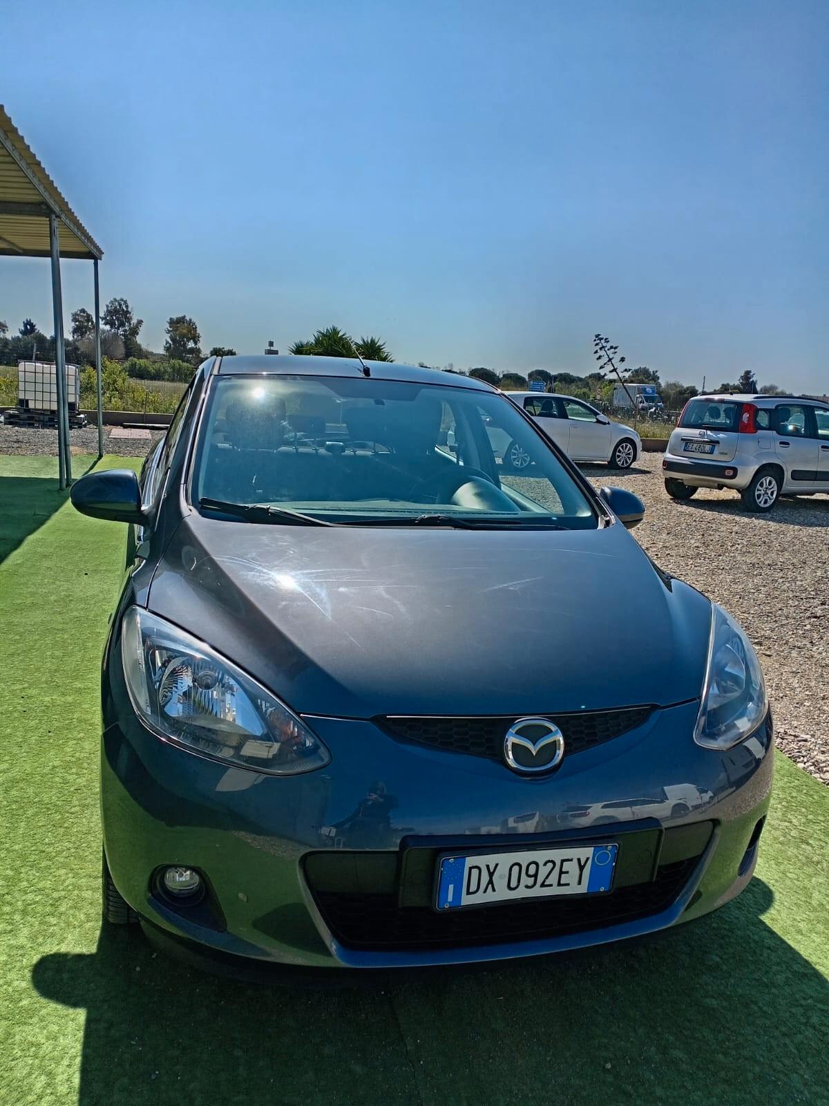 Mazda 2 UTILITARIA 1.3 BENZINA