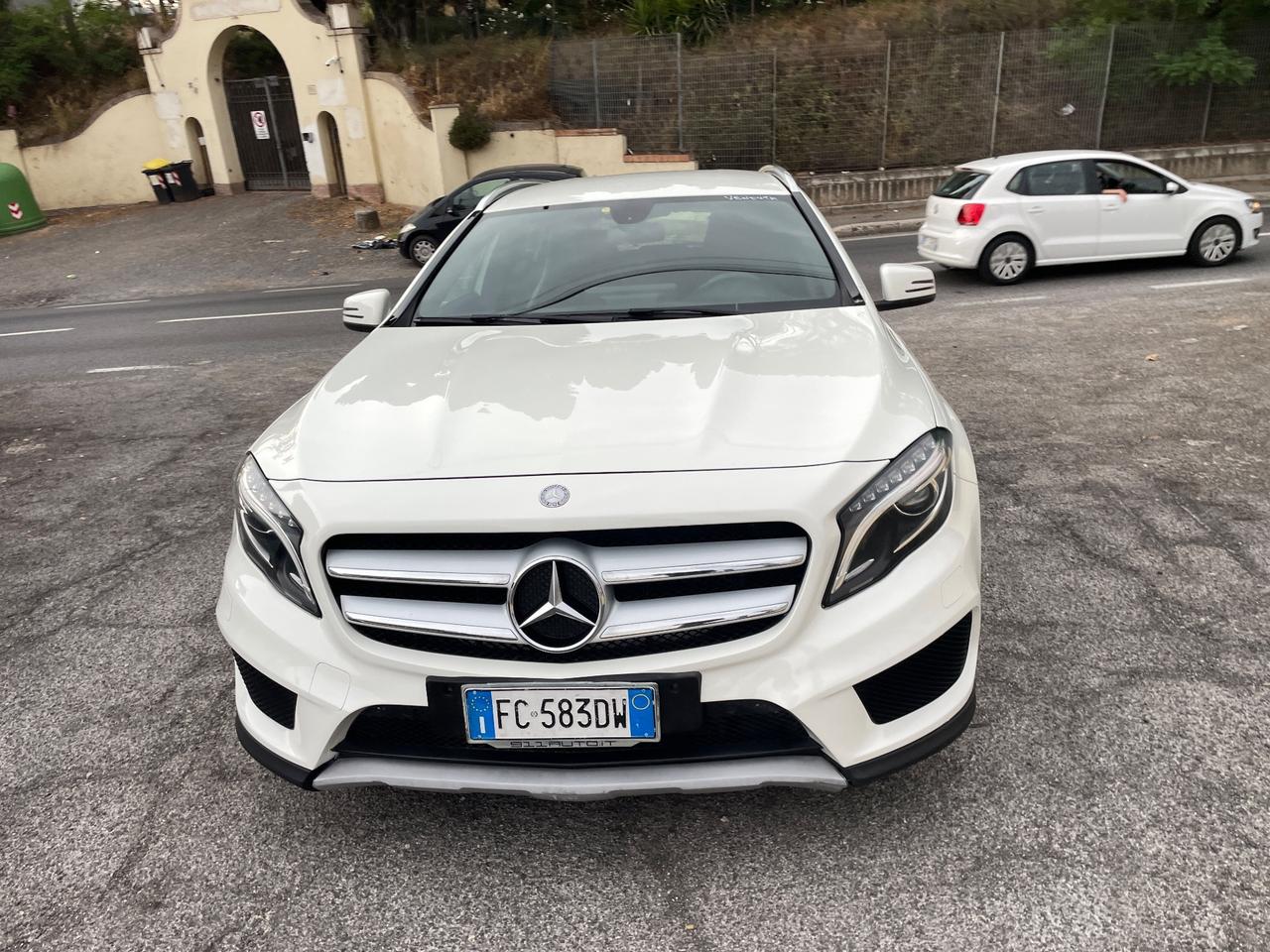 Mercedes-benz GLA 220 CDI autom. Premium AMG PACK