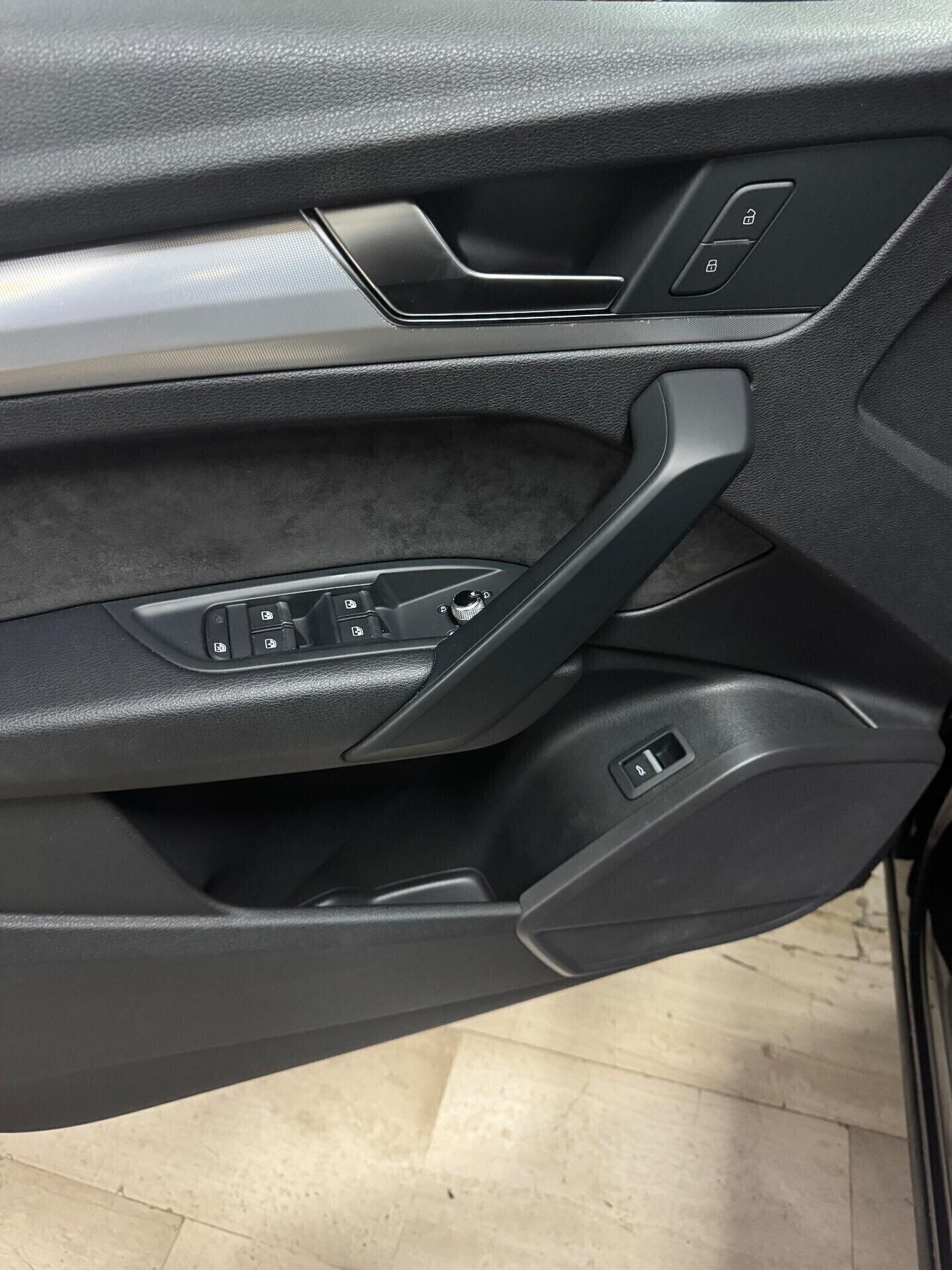 Audi Q5 40 TDI quattro S tronic line plus