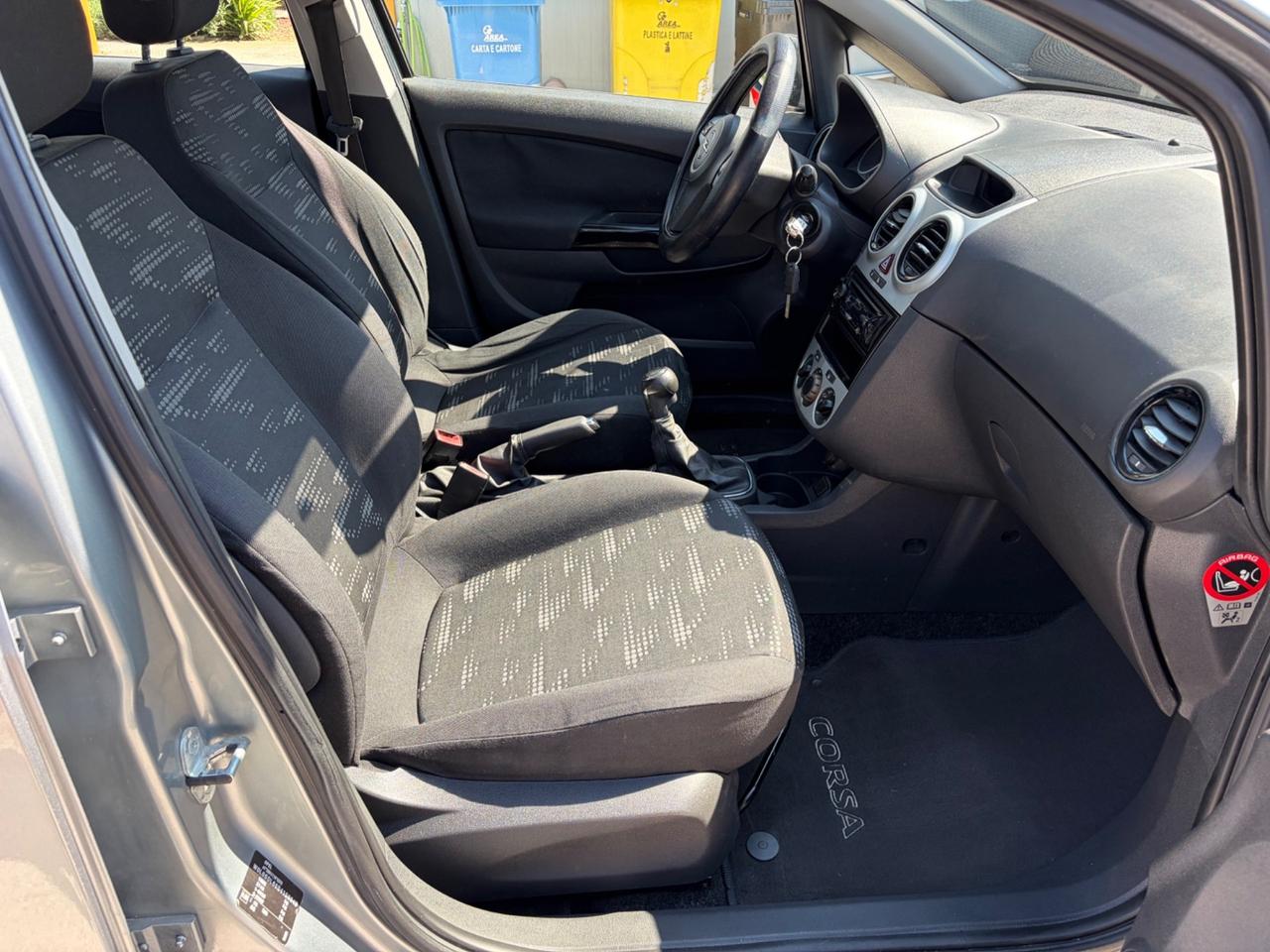 Opel Corsa 1.3 diesel 2011