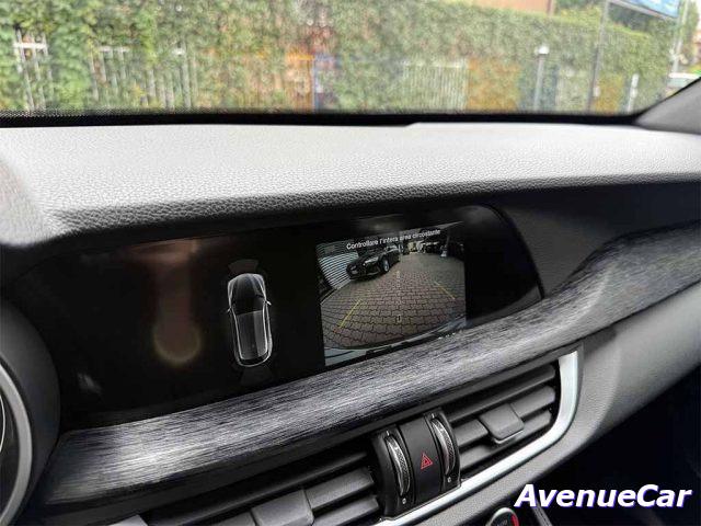 ALFA ROMEO Stelvio Super Business Q4 TELECAMERA POST. IVA ESPOSTA