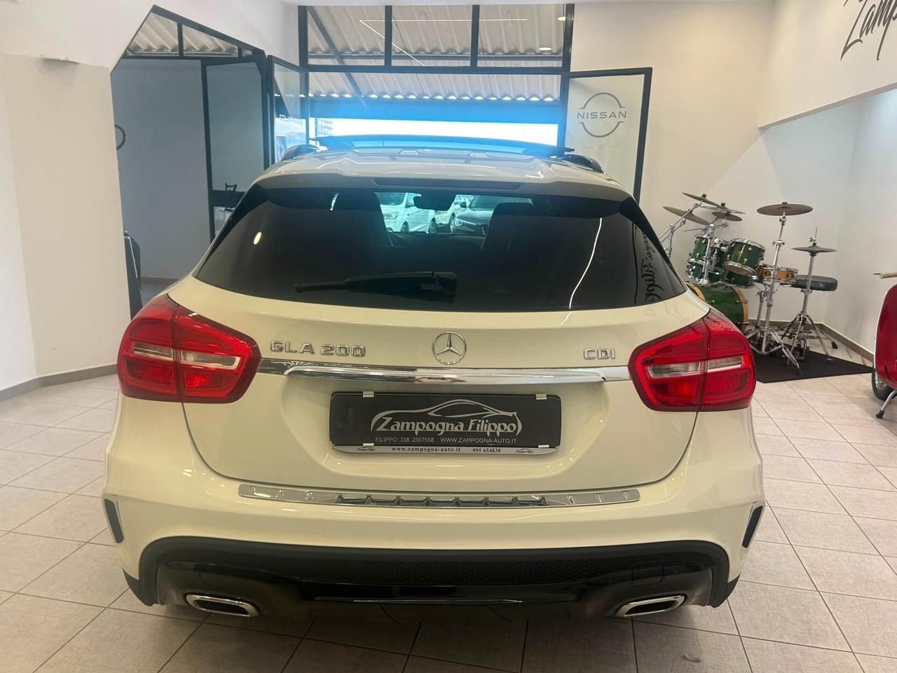 Mercedes GLA 200 CDI 136CV Premium TETTO 2015