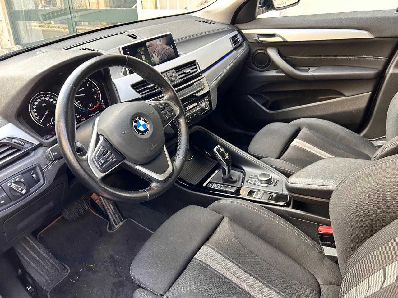 Bmw X2 sDrive18d SPORT