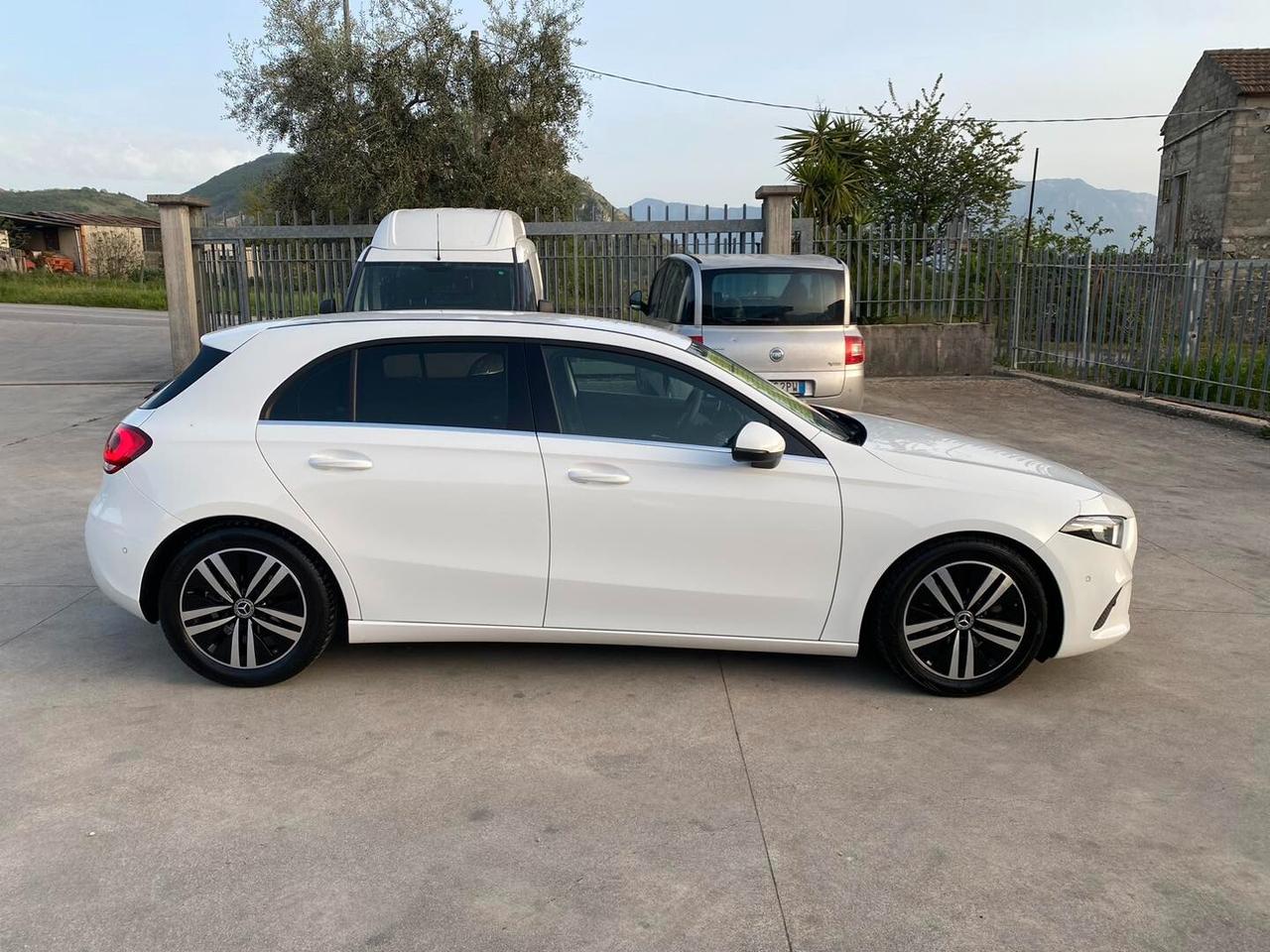 Mercedes-benz A 180 d Automatic Business Extra 2019