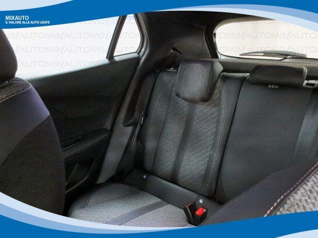 PEUGEOT 2008 1.2 PureTech 130cv Allure EAT8 EU6