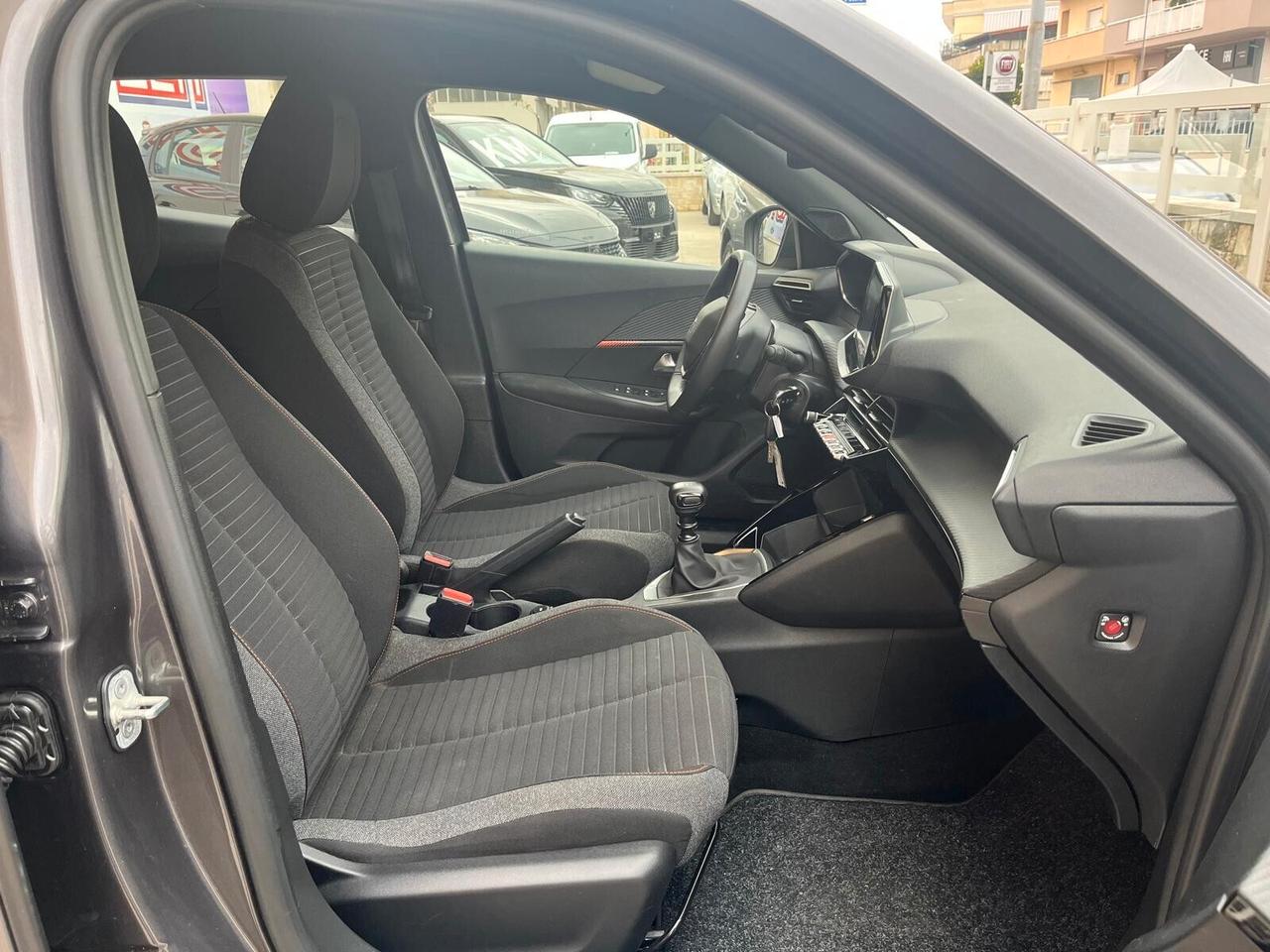 Peugeot 2008 PureTech 130 S&S Active Pack
