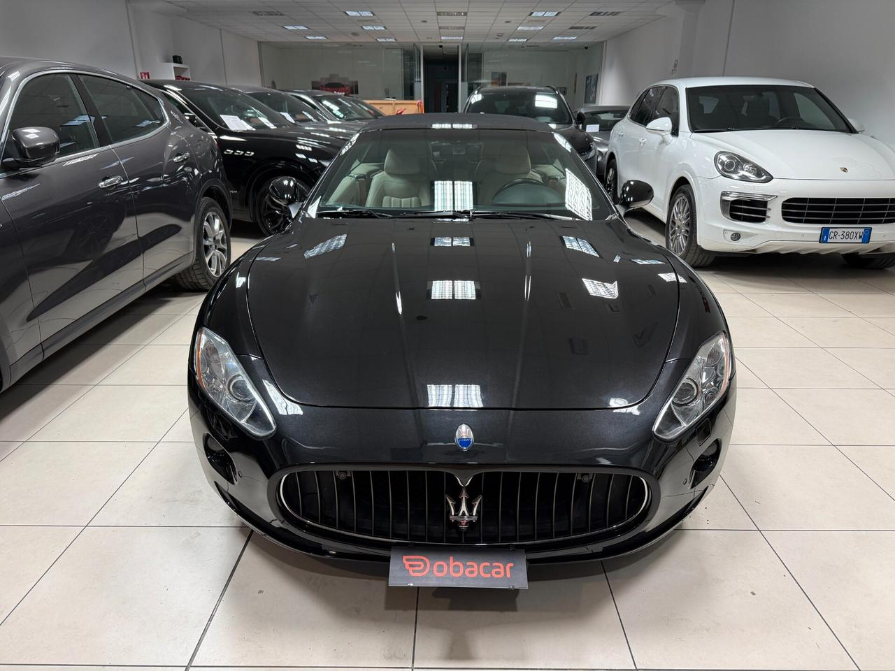 Maserati GranCabrio 4.7 V8