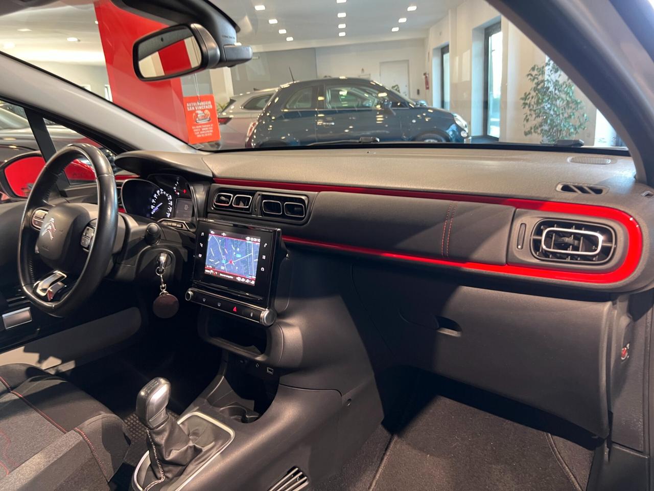 Citroen C3 PureTech 82 Shine NAVI