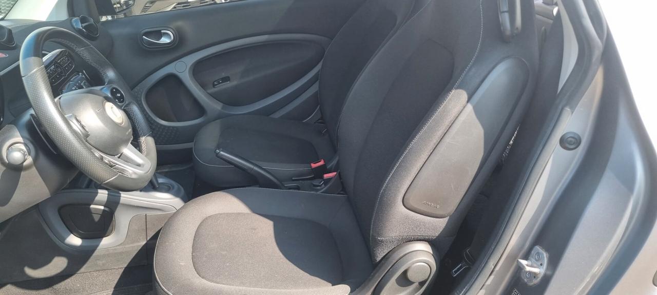 Smart ForTwo 70 1.0 twinamic BRABUS Style