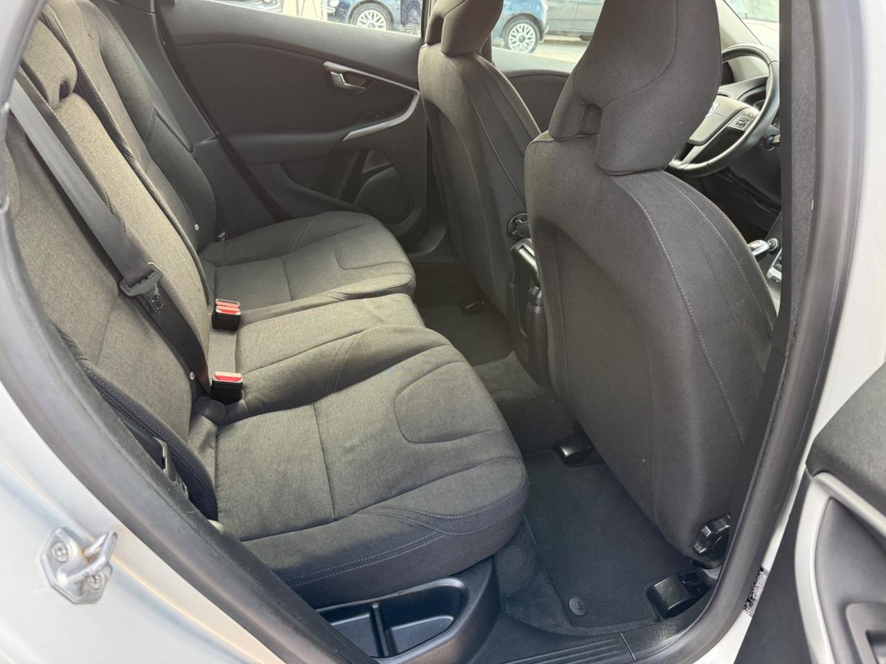 Volvo V40 D2 1.6 Momentum UNICO PROPRIETARIO