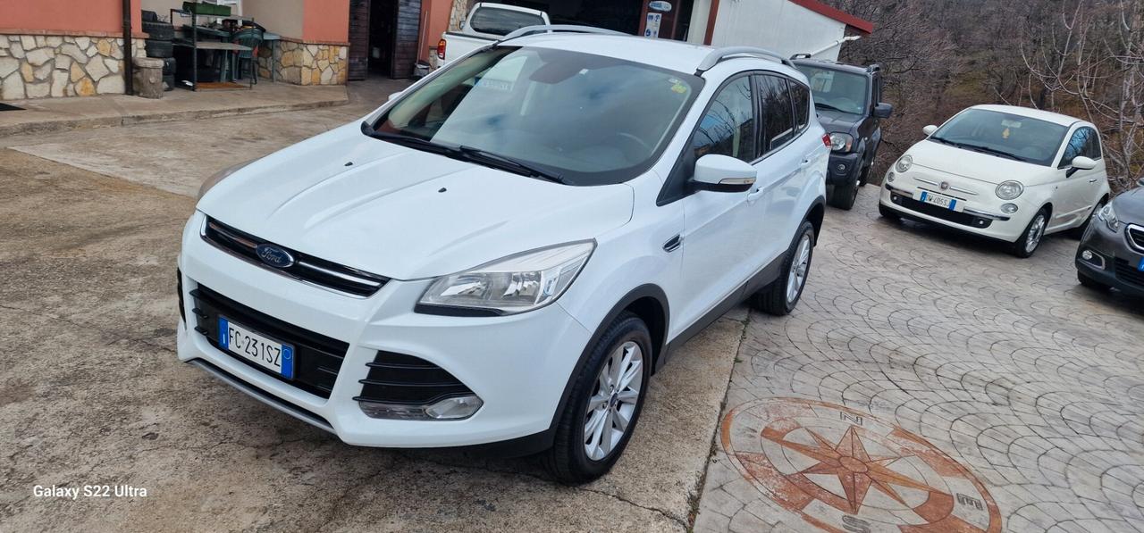 Ford Kuga 2.0 TDCI 150 CV S&S 4WD Powershift Titanium