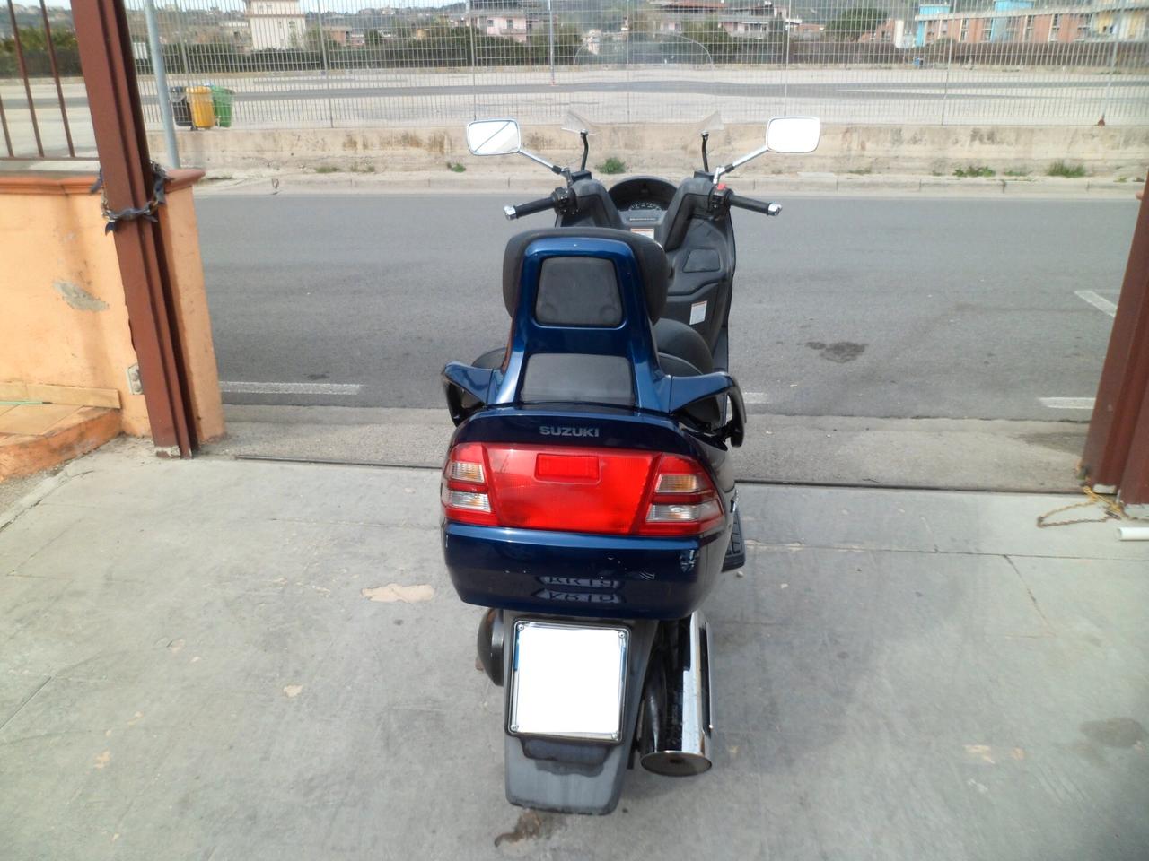 Suzuki burgman 400 solo km25000 anno 01