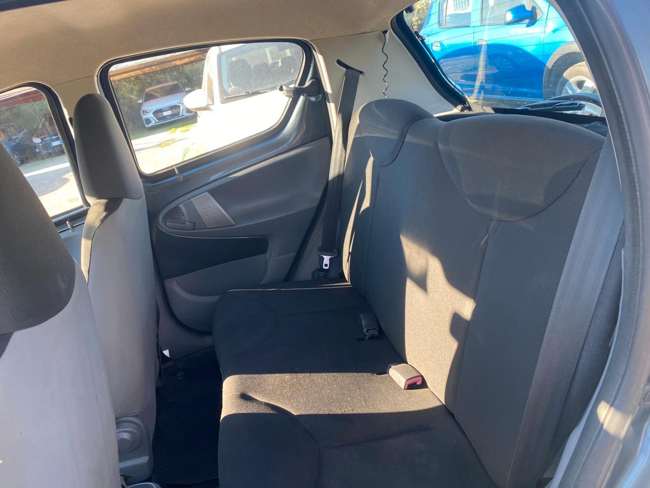 TOYOTA AYGO 1.0 ANNO 2010 147.000 KM
