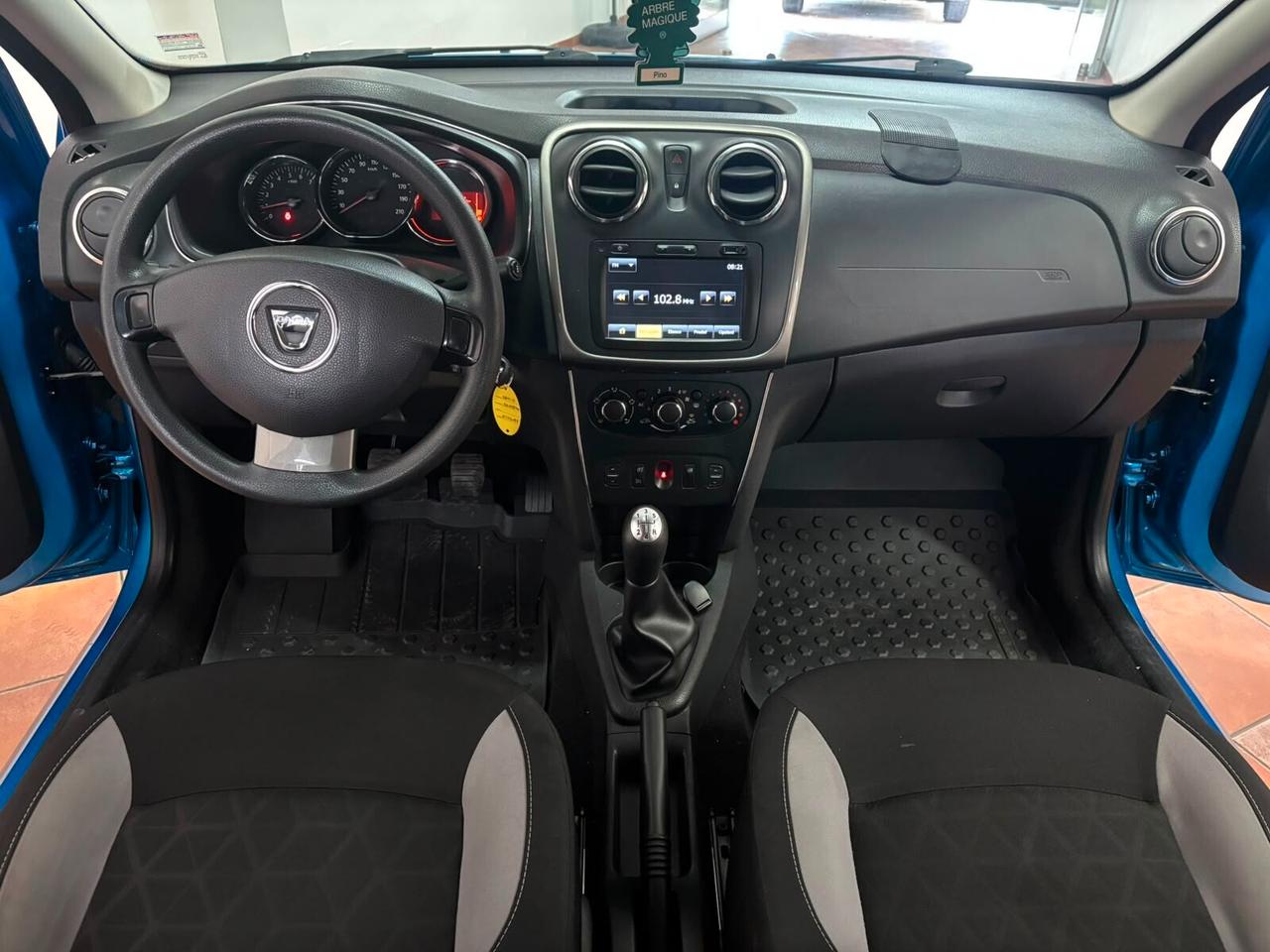 DACIA SANDERO STEPWAY 2013 BENZINA