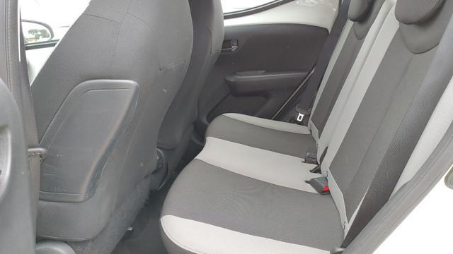 TOYOTA Aygo BUSINESS 1.0cc 71cv