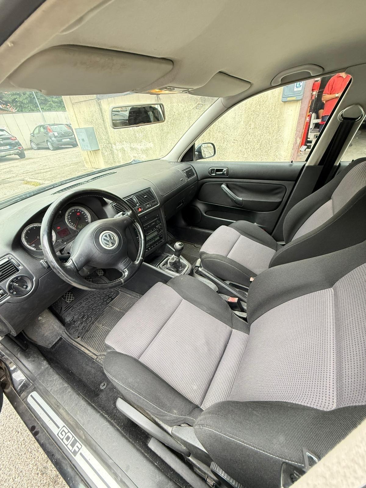 Volkswagen Golf 1.6 16V cat 5 porte Comfortline