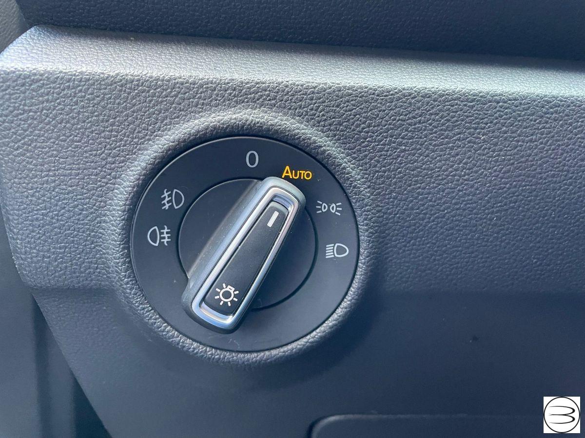 VOLKSWAGEN - T-Roc - 1.6 TDI SCR Style BlueMotion Tech.