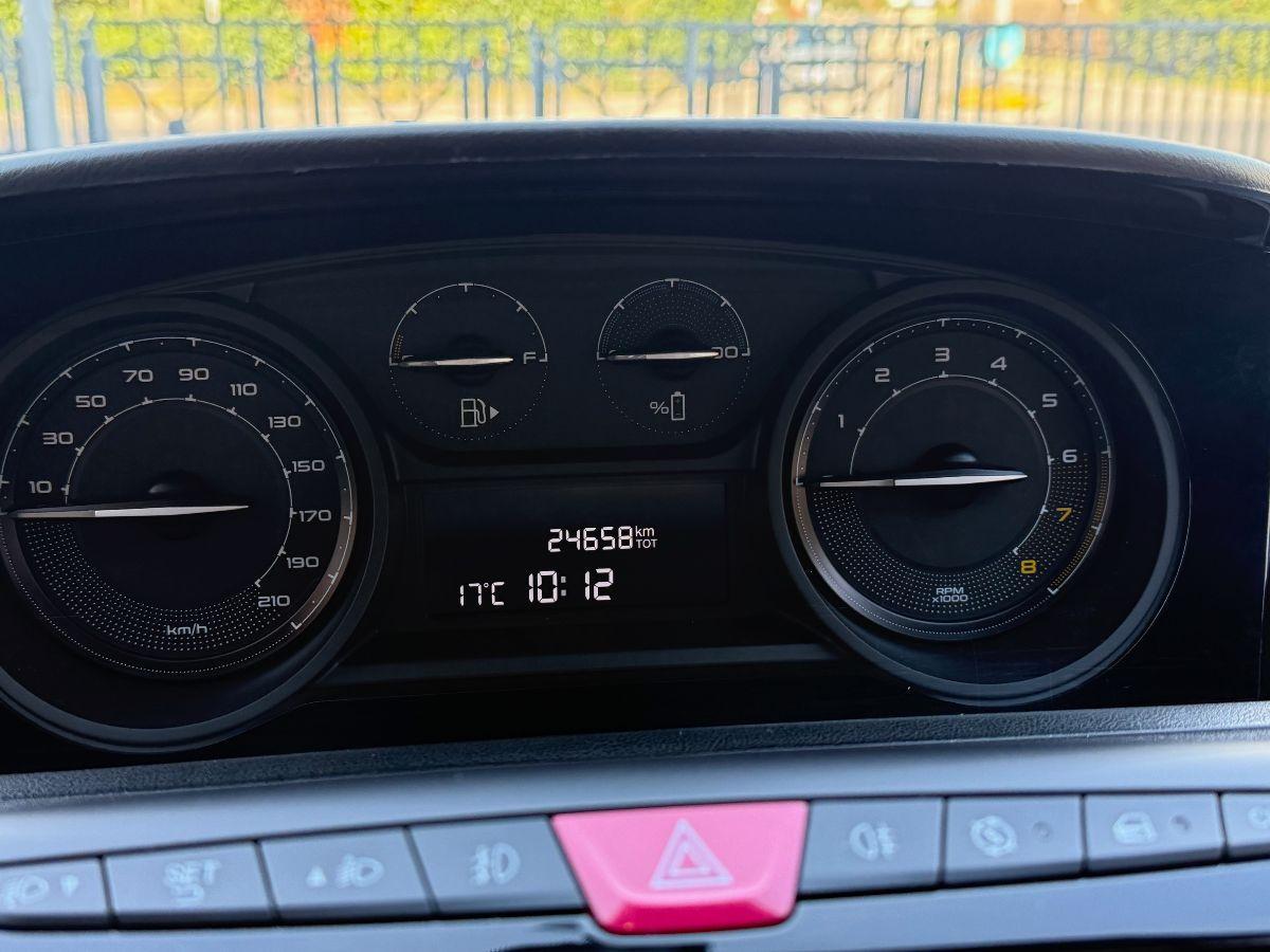 LANCIA - Ypsilon - 1.0 FireFly 5p. S&S Hybrid GOLD