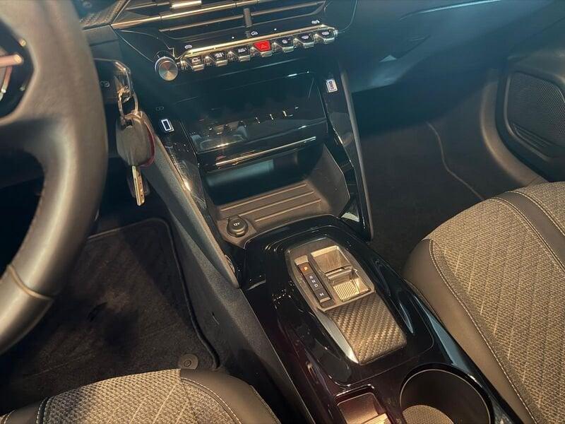 Peugeot 208 208 1.2 hybrid Allure 110cv Automatica, PRONTA CONSEGNA ! ! !