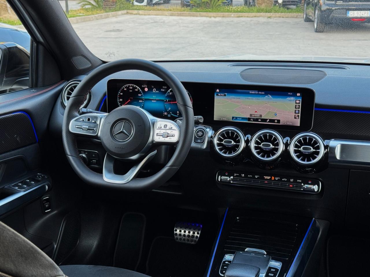 Mercedes-Benz GLB 200 d Premium AMG TETTO