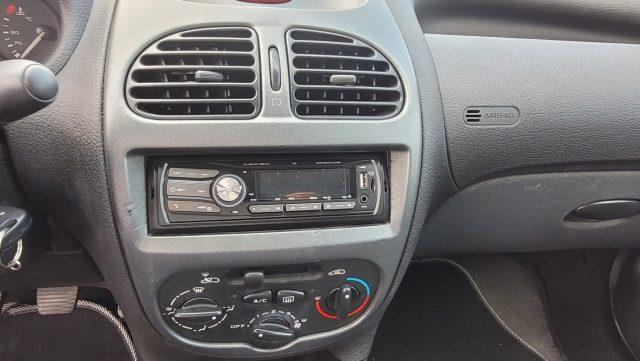 PEUGEOT 206 1.4 5p. ONE Line