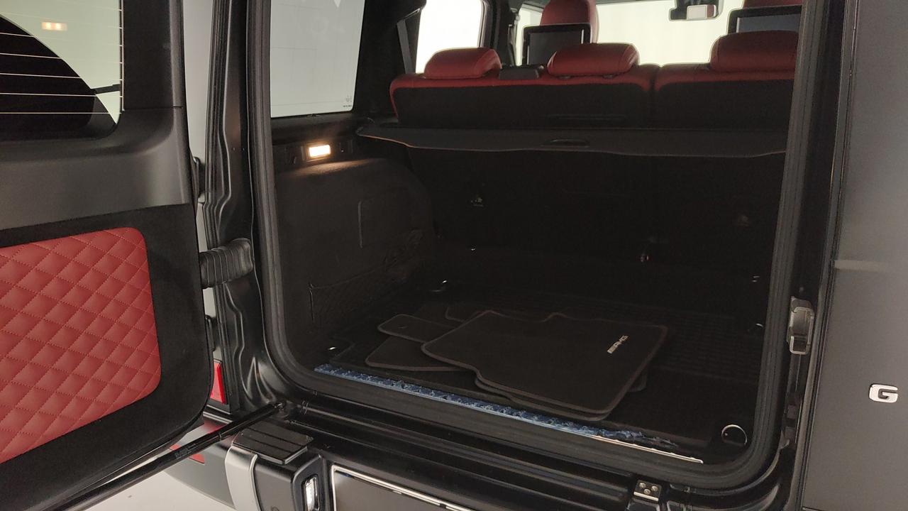 Mercedes-Benz G AMG 63 585cv auto