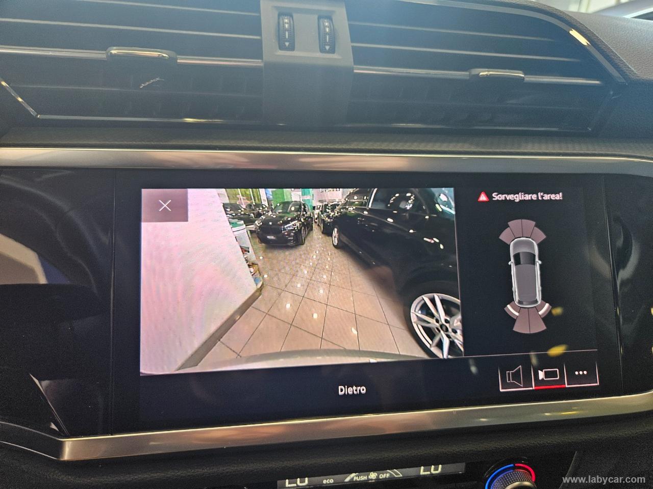 AUDI Q3 35 TDI S tronic Business Advanced