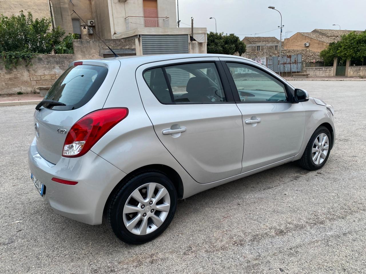 Hyundai i20 1.2 5p. Classic