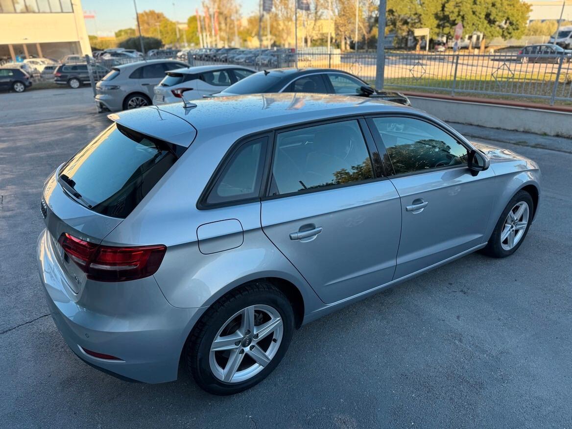 Audi A3 SPB 30 TDI Business