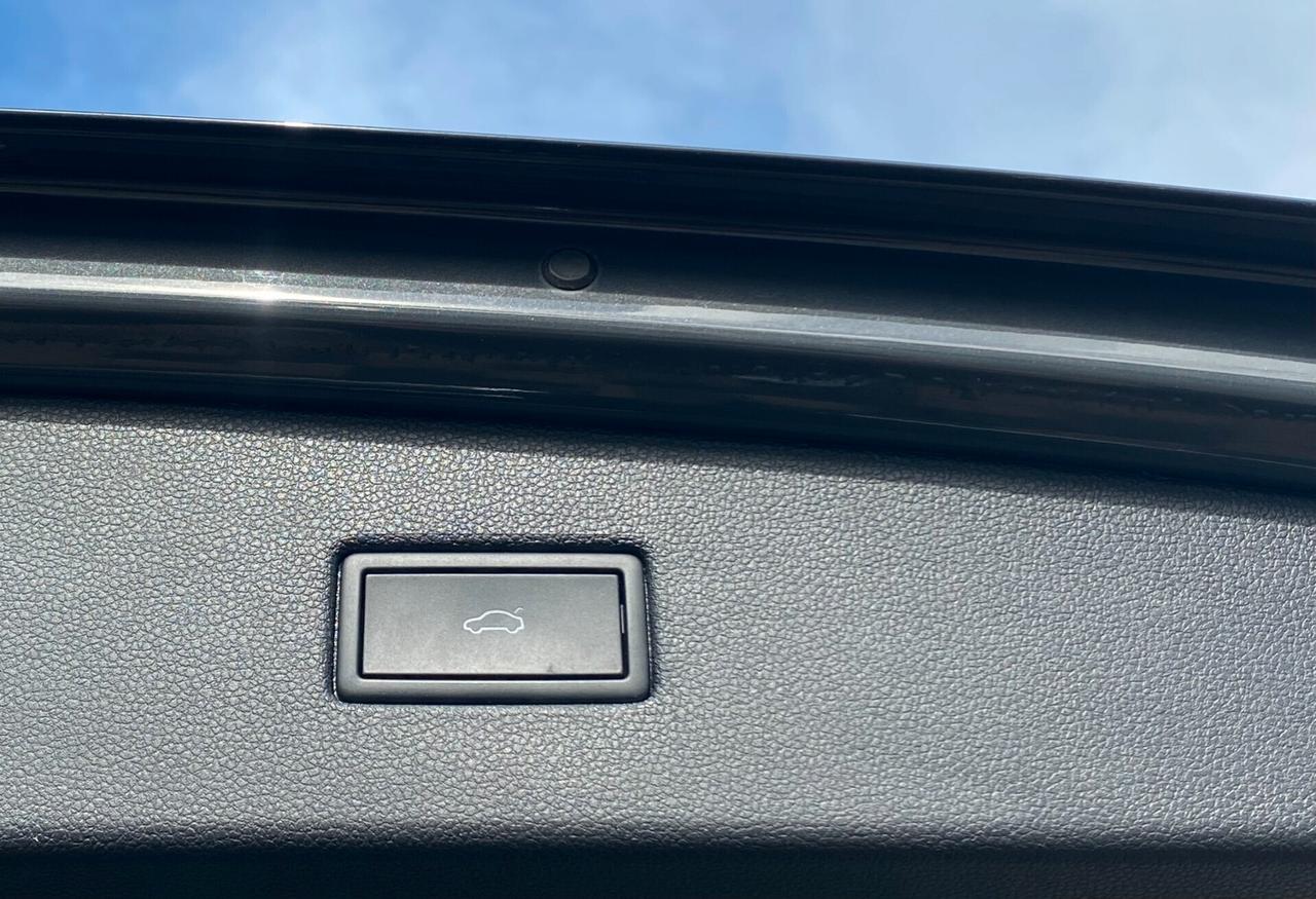 Volkswagen Tiguan Elegance 2.0 TDI 150CV DSG