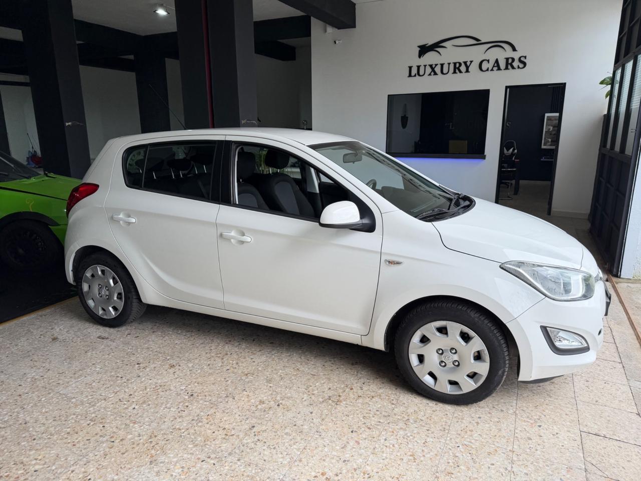 Hyundai i20 1.4 Turbo Diesel 2012