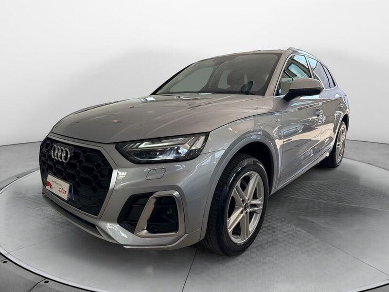 Audi Q5 40 2.0 tdi mhev 12V S line quattro s-tronic 204cv