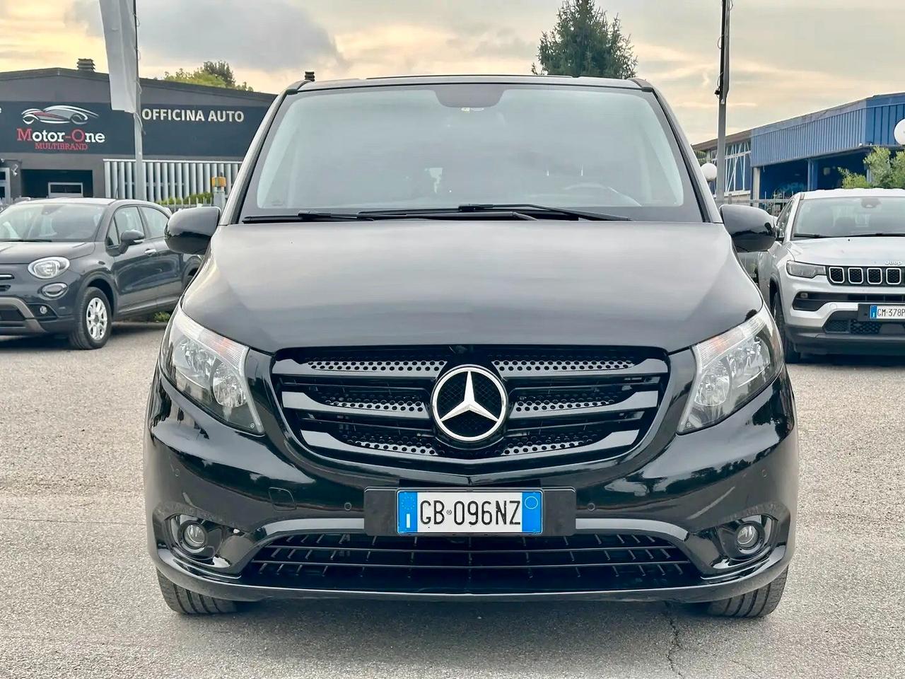Mercedes-benz 8 POSTI 119 CDI LONG TOURER AUTO