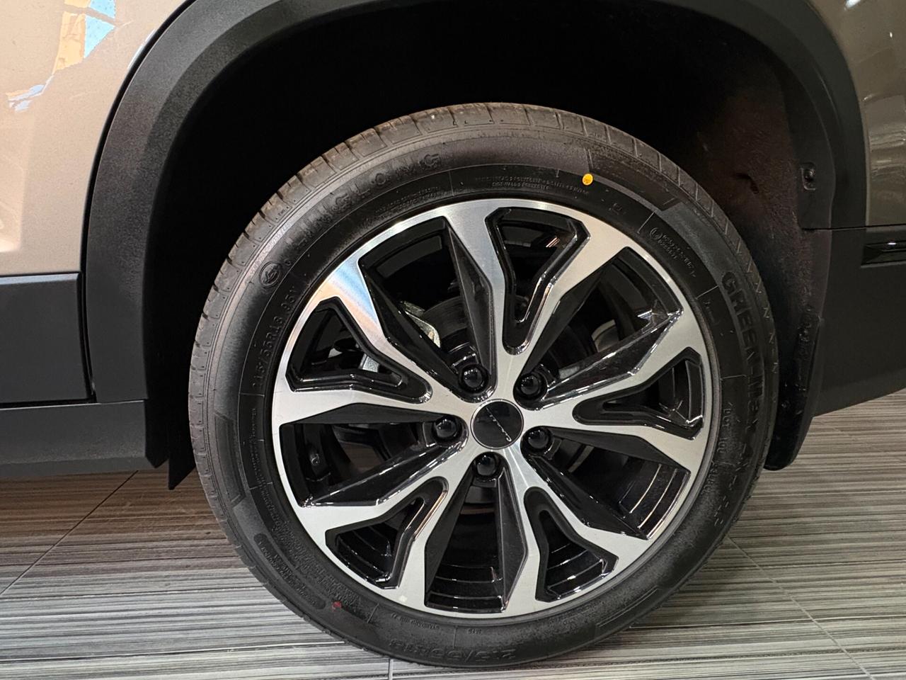 Cirelli 3 3zero3 1.5 GPL 170cv 7DCT Automatica NUOVA Gold