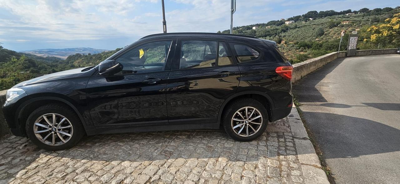 Bmw X1 sDrive18d Advantage