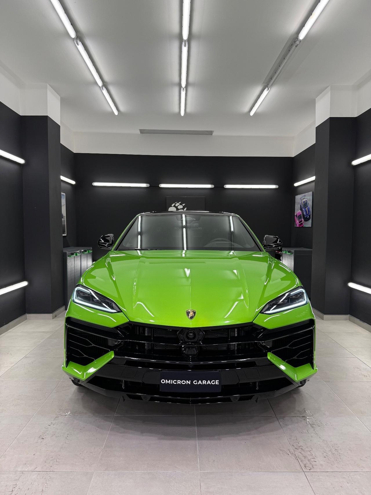Lamborghini Urus 4.0 SE